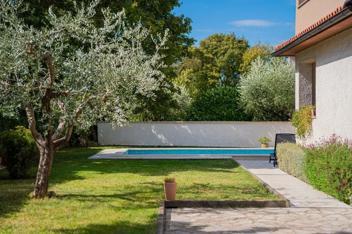 Villa Tina In Pinezici Marcana 0*,