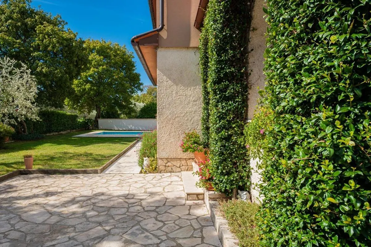 Villa Tina In Pinezici Marcana