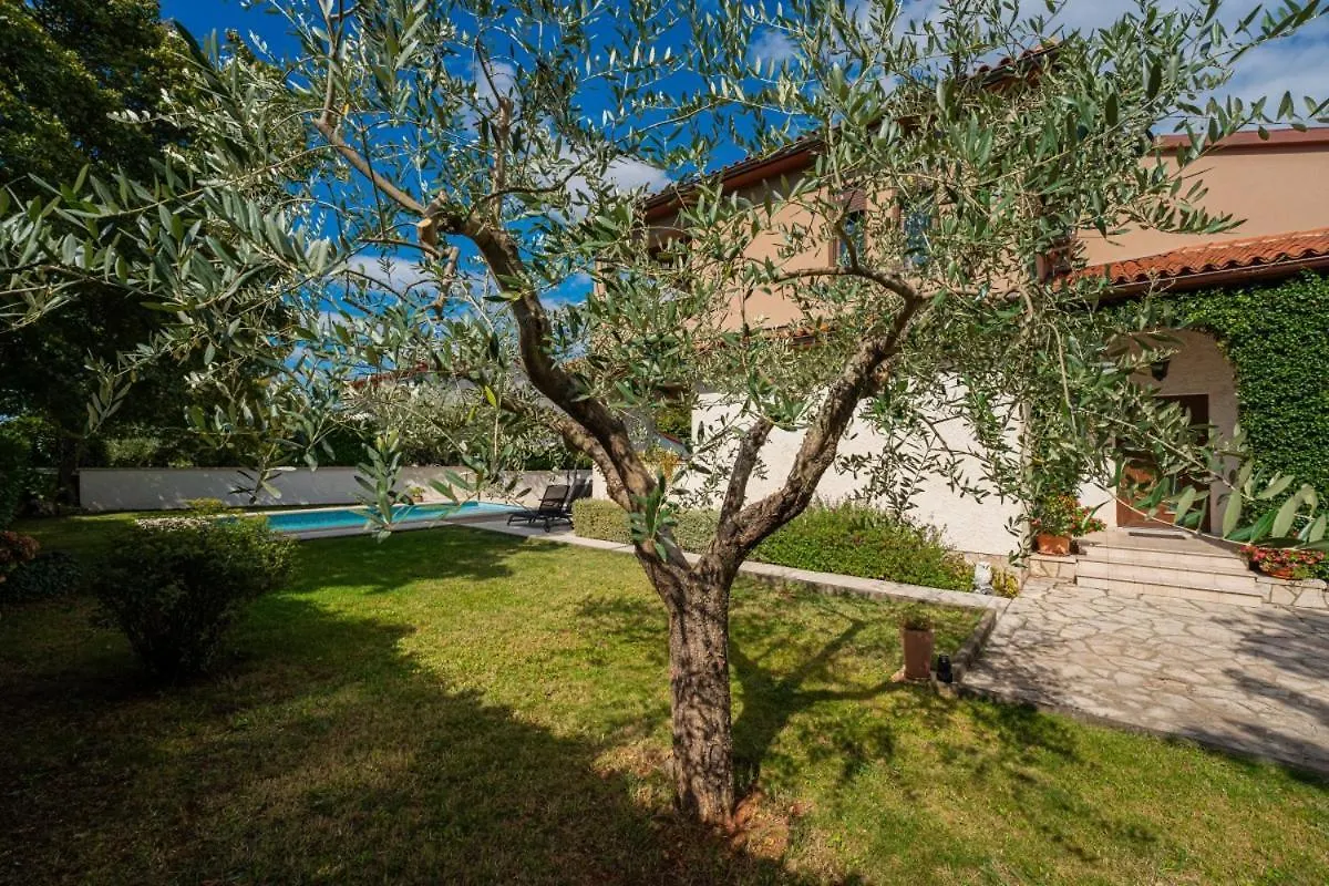 Villa Tina In Pinezici Marcana